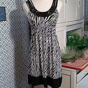 Poetry small zebra print faux necklace summer 👗